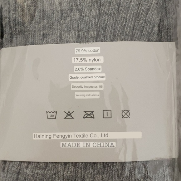 NWT little girl Gray ribbed stocking tights - Picture 5 of 6